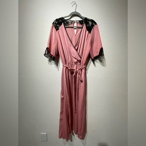 Who What Wear Pink with Black Details Midi Dress XXL